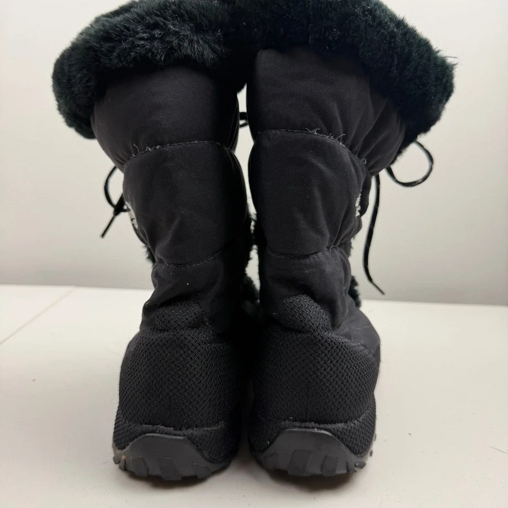 The North Face provide lace